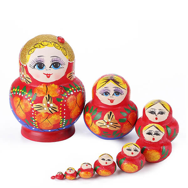Matriochka doll russe